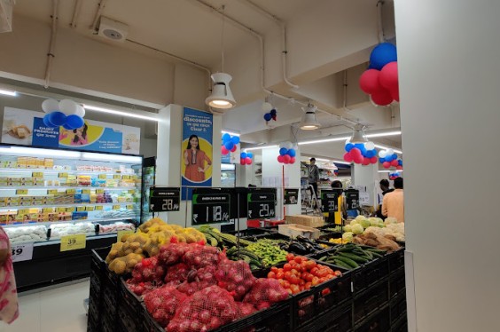  Reliance Smart | Fastest growing Grocery retail chains in India  