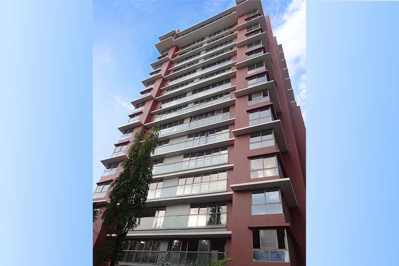 3 BHK, 4 BHK, 5 BHK Apartments in Linking Road, Bandra.